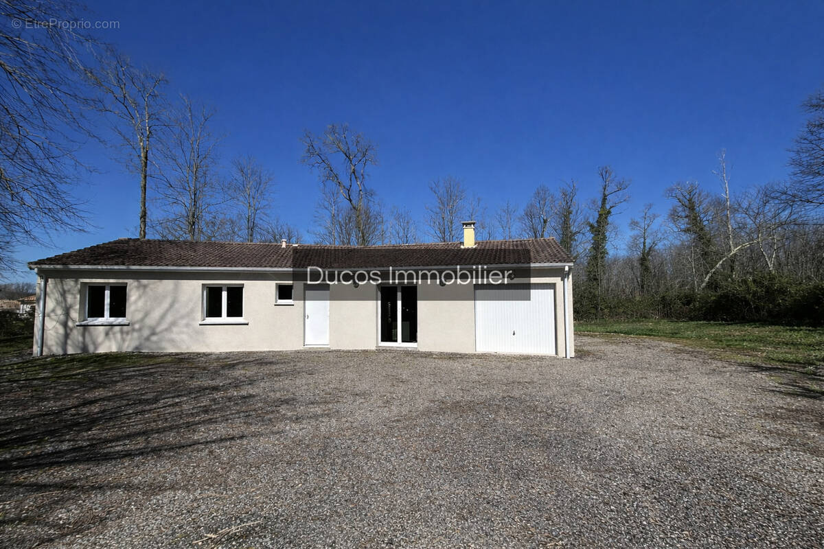 Maison à CASTELJALOUX