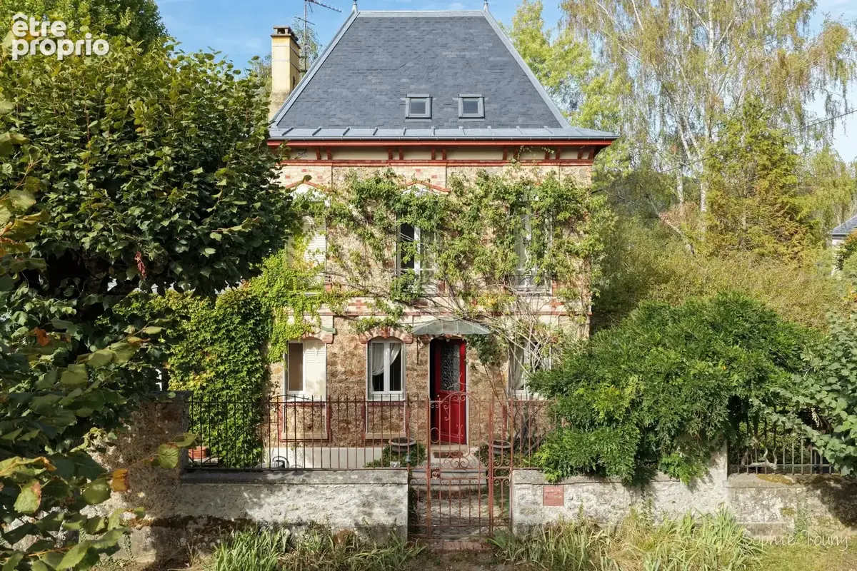 Maison à SAINT-REMY-LES-CHEVREUSE