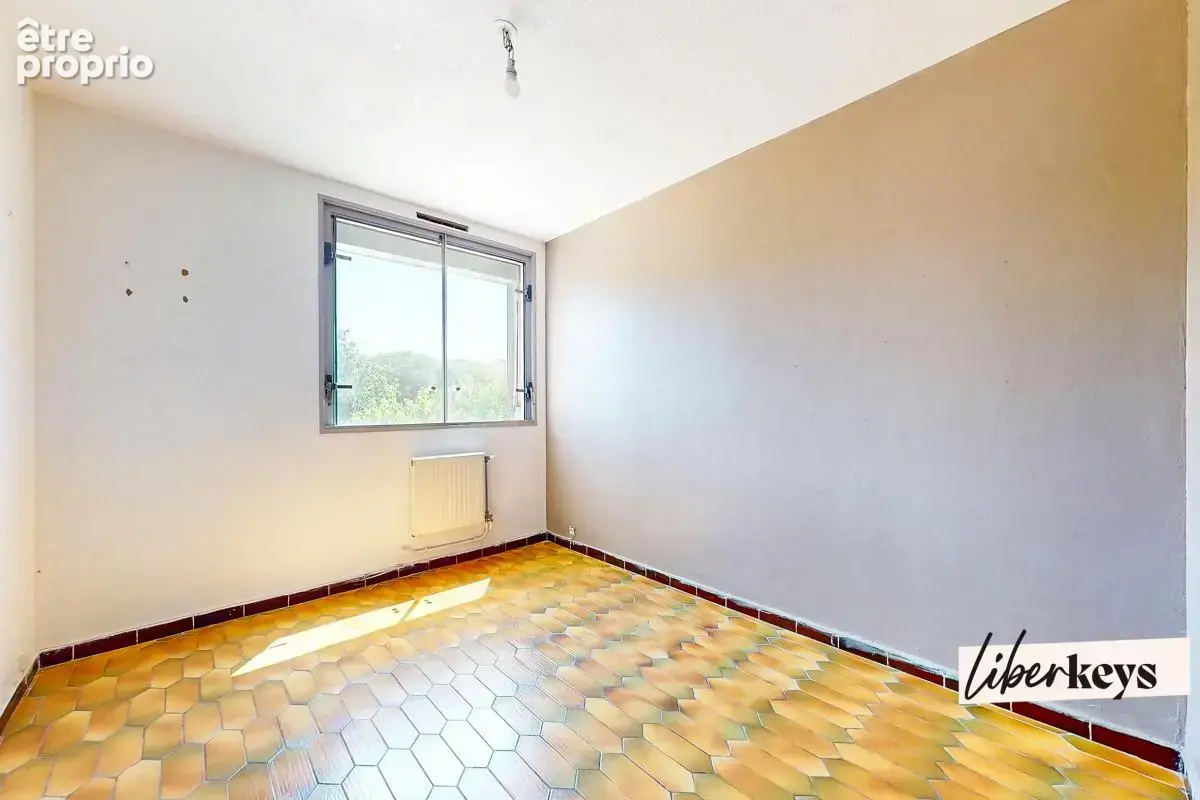 Appartement 3 chambres au cœur de Miramas, résidence sécurisée - photo 7