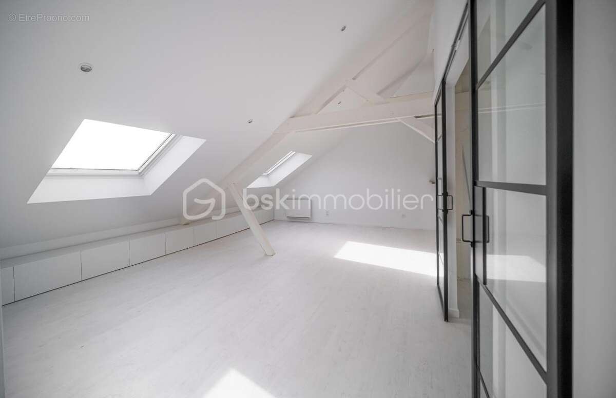 Appartement à CHARLEVILLE-MEZIERES