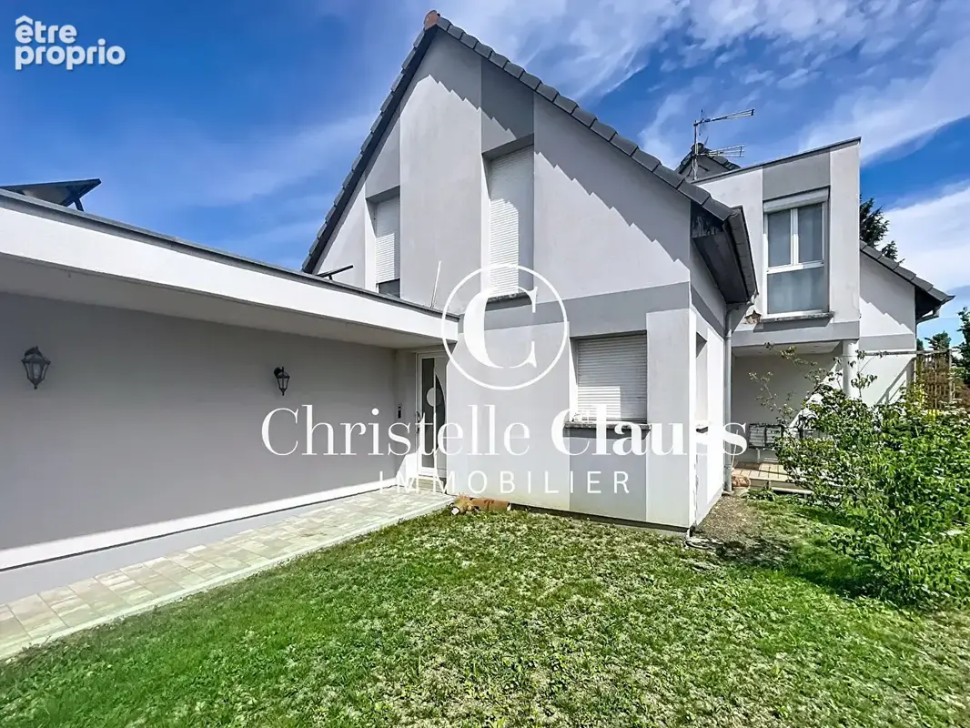 BURNHAUPT-LE-BAS - Maison familiale de 181 m²  tout confort avec piscine chauffée - photo 16