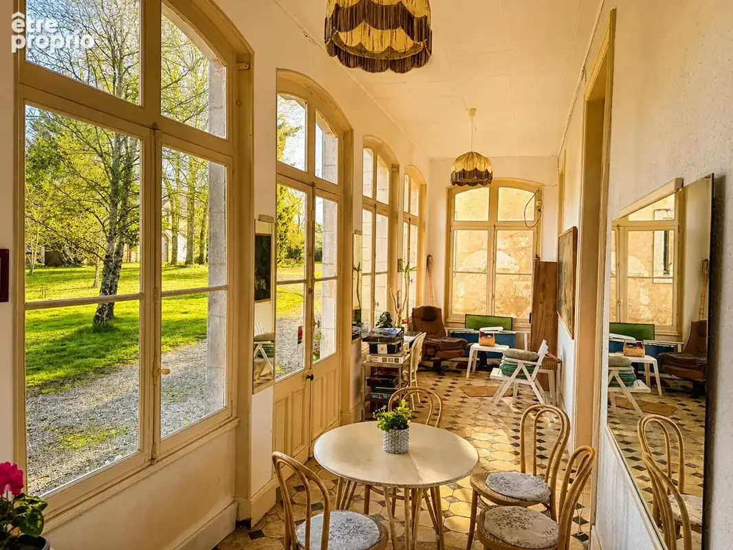 Château  et ses communs  - Tennis et étang- Nord Sarthe - photo 5