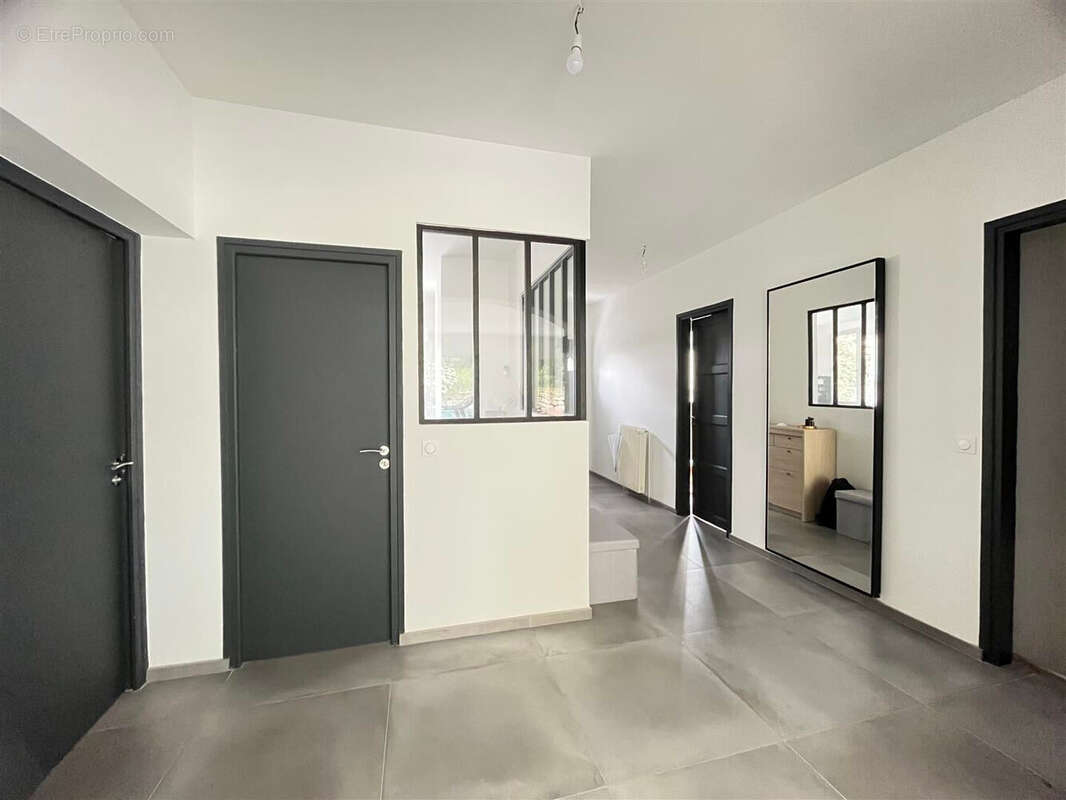 Maison Taverny 8 pièce(s) 180 m2 - photo 8