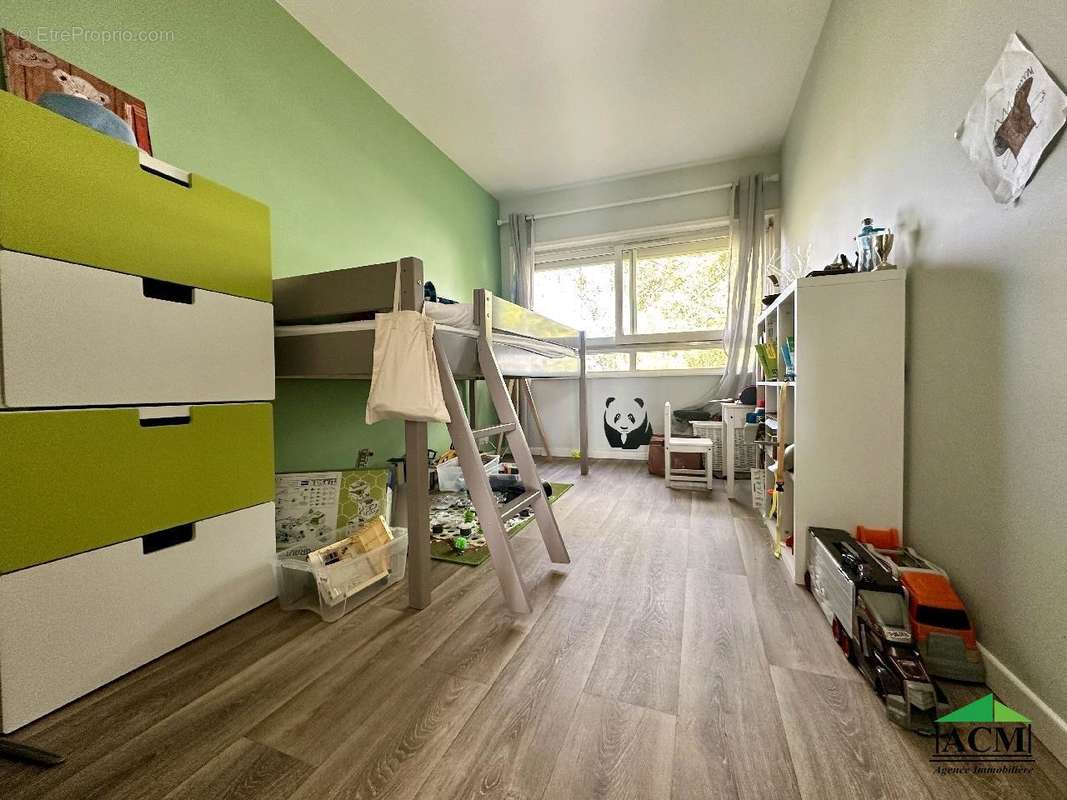 Appartement à CHAMPAGNE-SUR-OISE