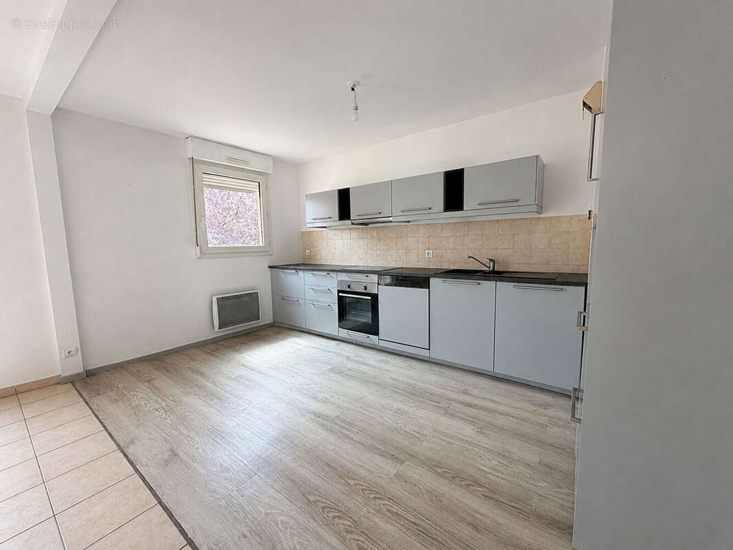 Dijon Toison d'Or  Bel appartement T3 de 69 m² avec terrasse - photo 3