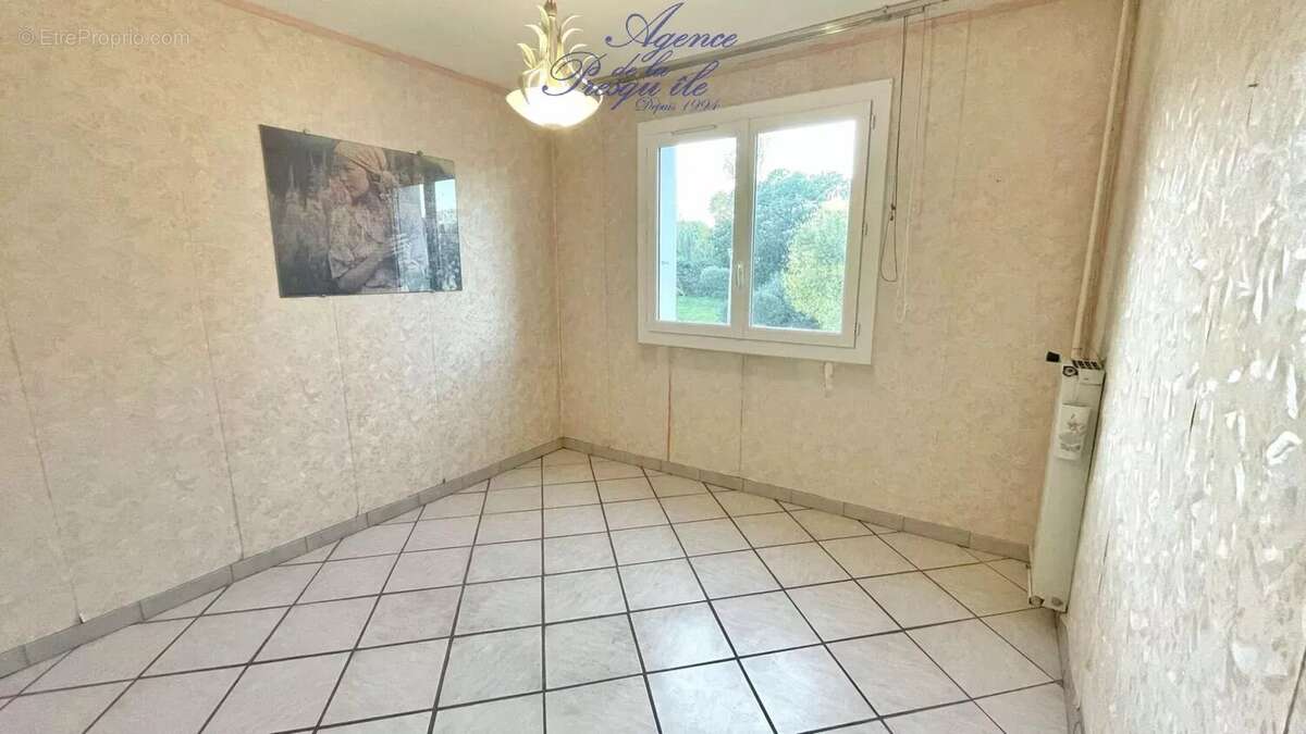 Appartement à HYERES