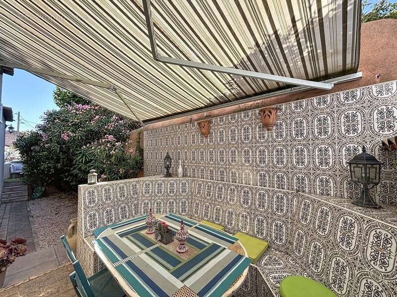 Montolivet – Maison surélevée sur garage, terrasse Sud, 3 chambres et DPE B - photo 4