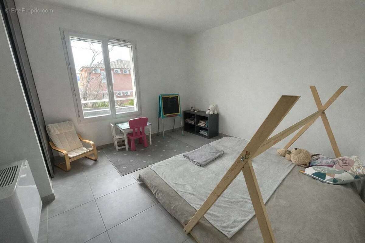 Appartement à LE CANNET-DES-MAURES