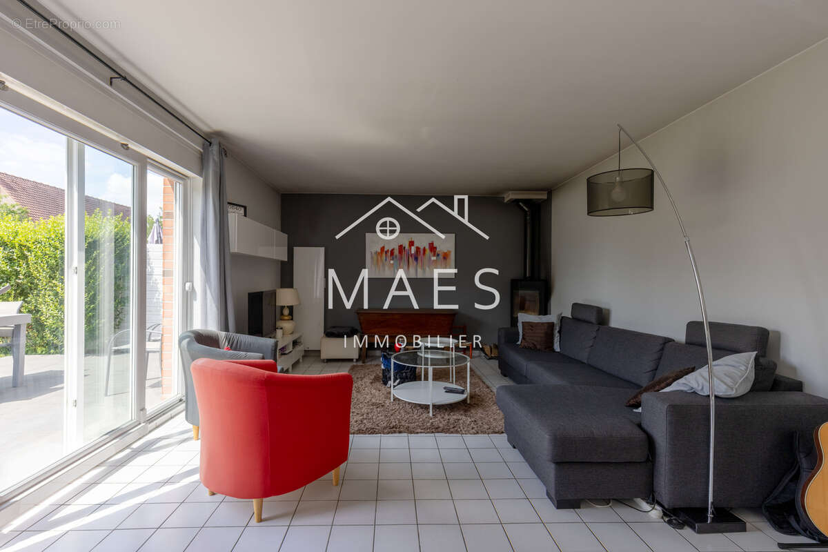 Maison à WAMBRECHIES