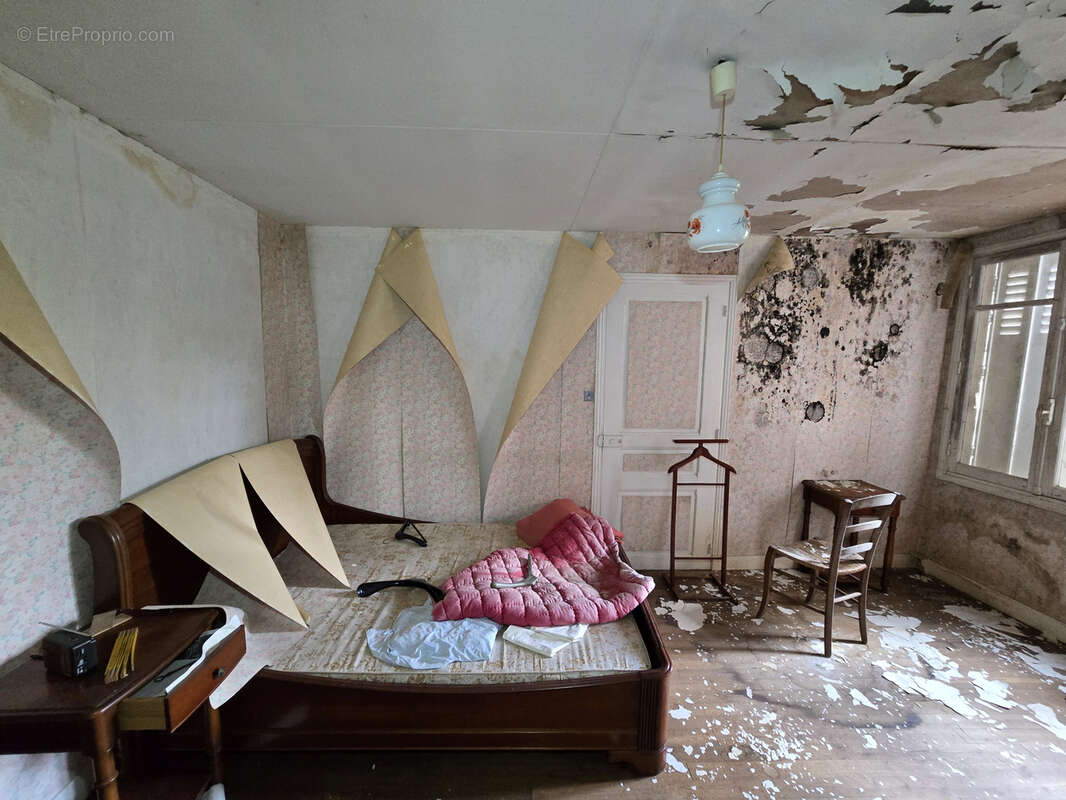 Maison à CHASSENEUIL-SUR-BONNIEURE