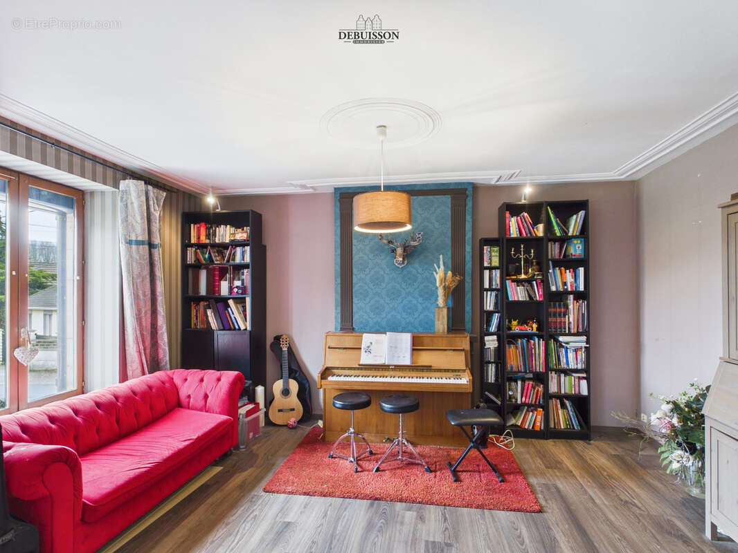 Maison à BERLES-MONCHEL