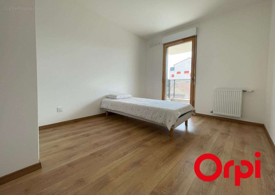 Appartement à VENISSIEUX