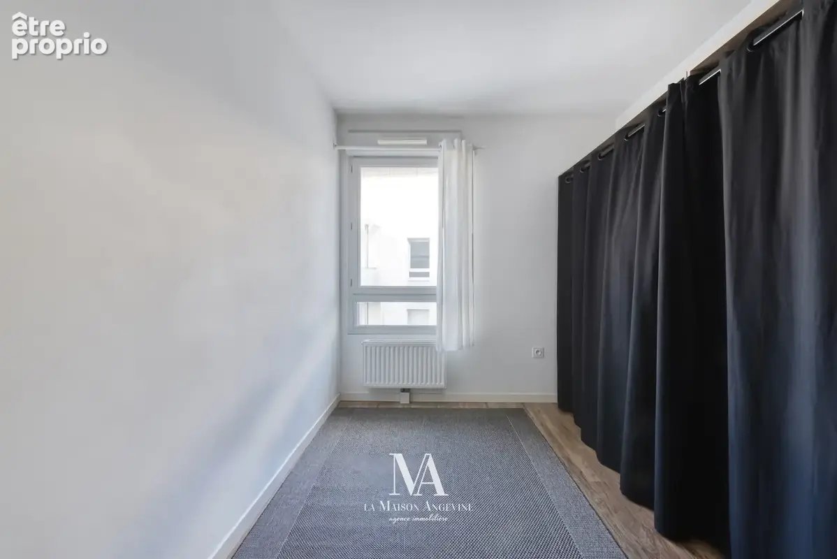 À vendre   bel appartement t3 avec terrasse et parking sécurisé à avrillé - photo 6