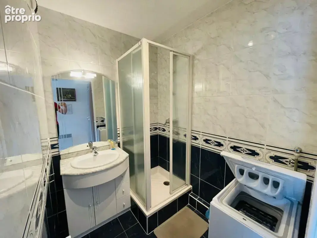 Appartement À Vendre - photo 4