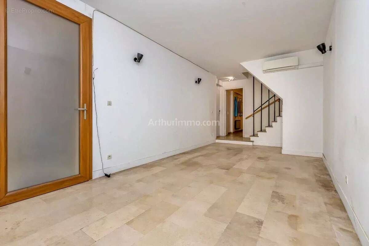 Maison à MONTALIEU-VERCIEU