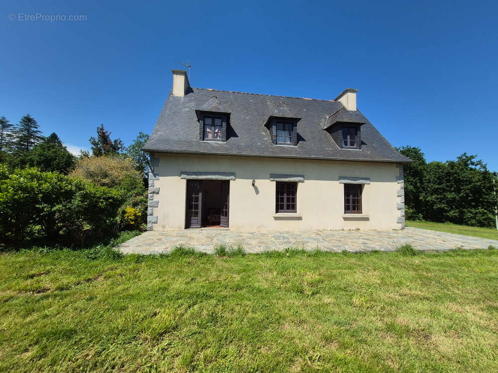 Maison à KERFOT