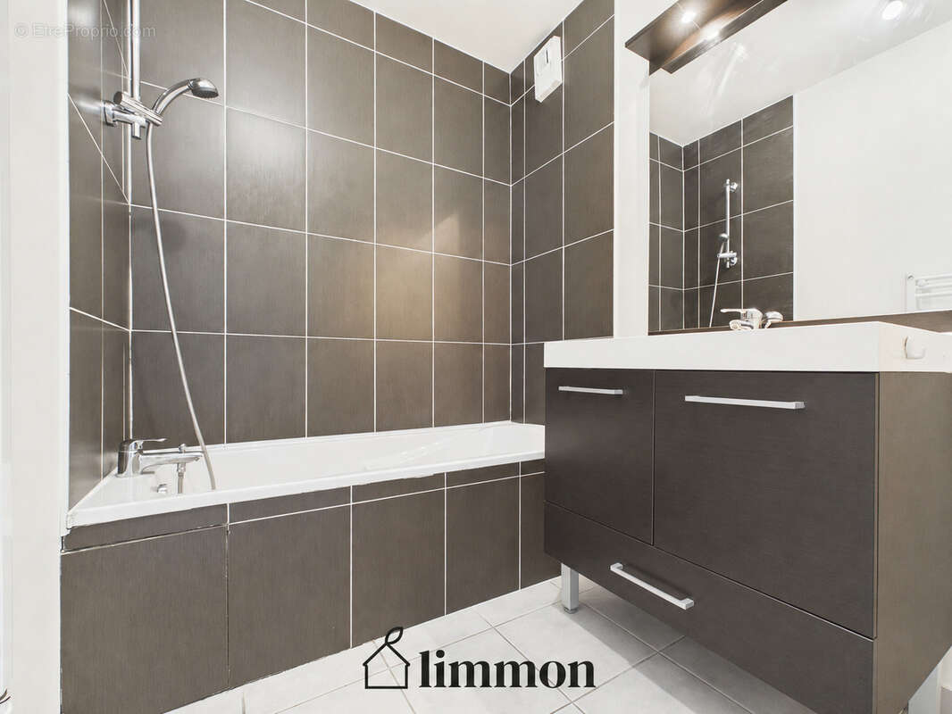 Appartement à LYON-7E