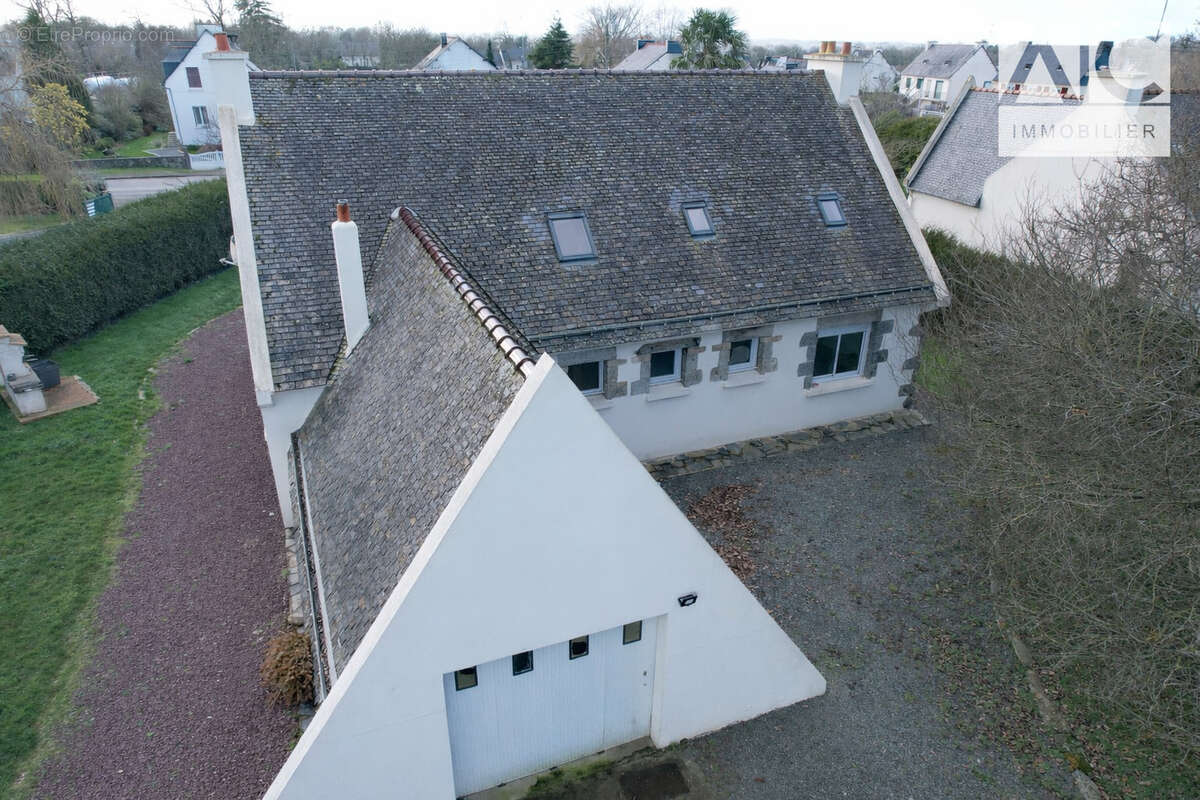 Maison à LANVOLLON
