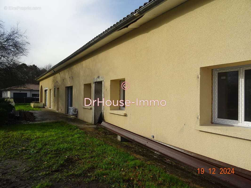 Maison à SAINT-ANDRE-DE-CUBZAC