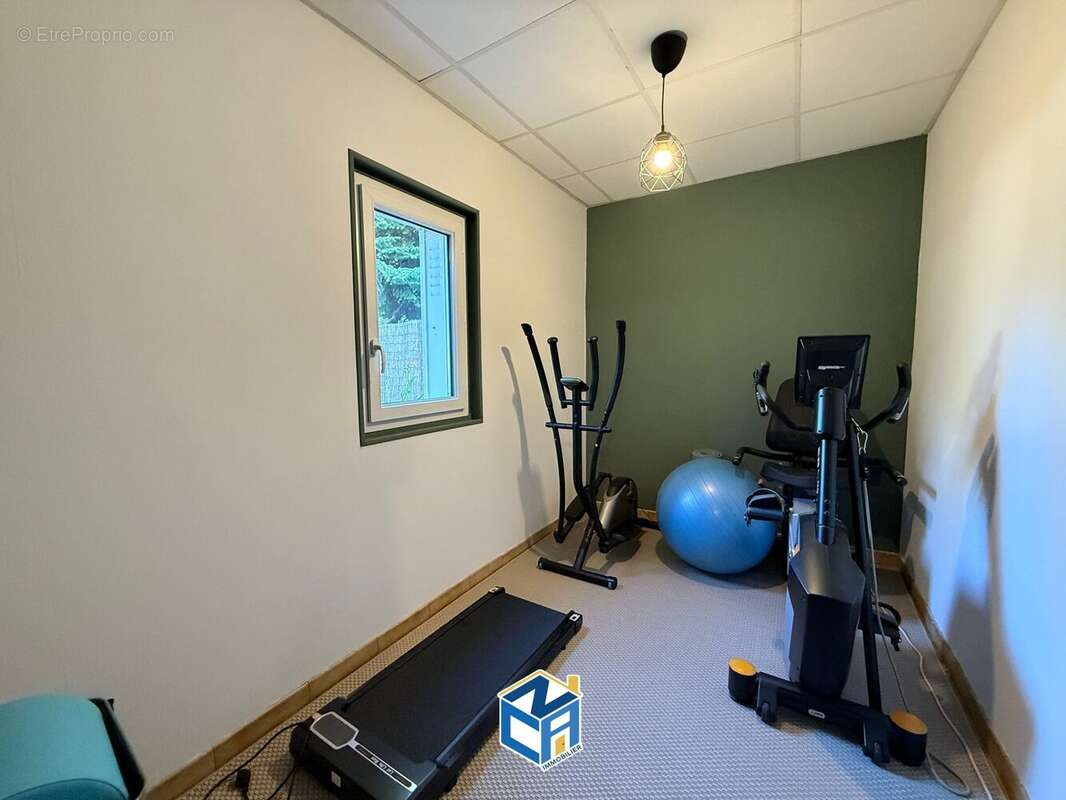 Maison à SAINT-PIERRE-DES-CORPS