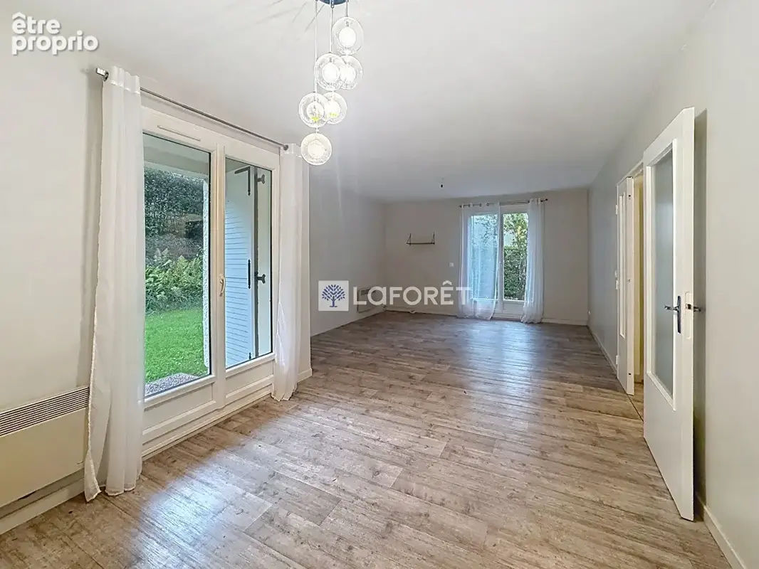 Maison à vendre à Cany-Barville - 125 m2, 5 chambres, jardin et garage - photo 4