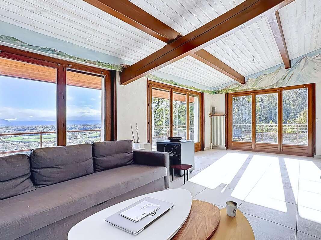 Photo 2 - Maison à MONNETIER-MORNEX