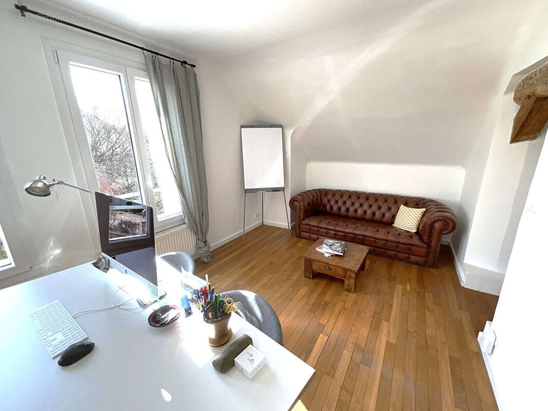 Maison à MONTIGNY-LE-BRETONNEUX