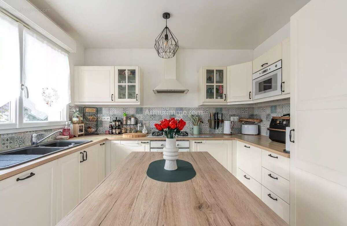 Maison à MITRY-MORY