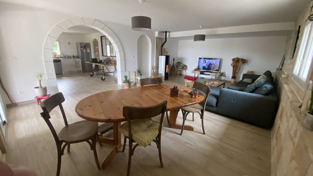 Maison à SAINT-DREZERY