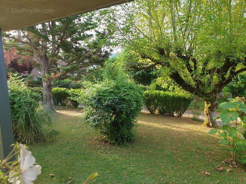 Maison à VILLEFRANCHE-DE-ROUERGUE