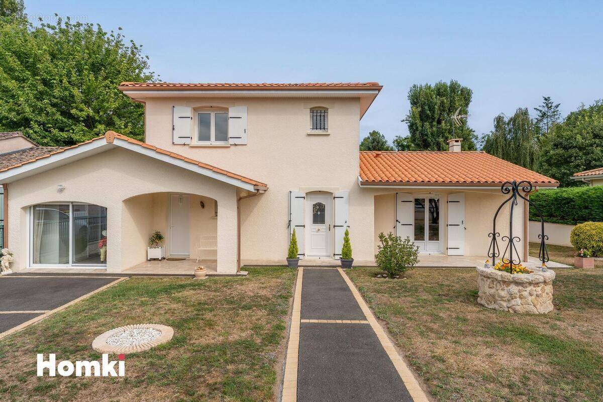 Maison à SAINT-LOUBES
