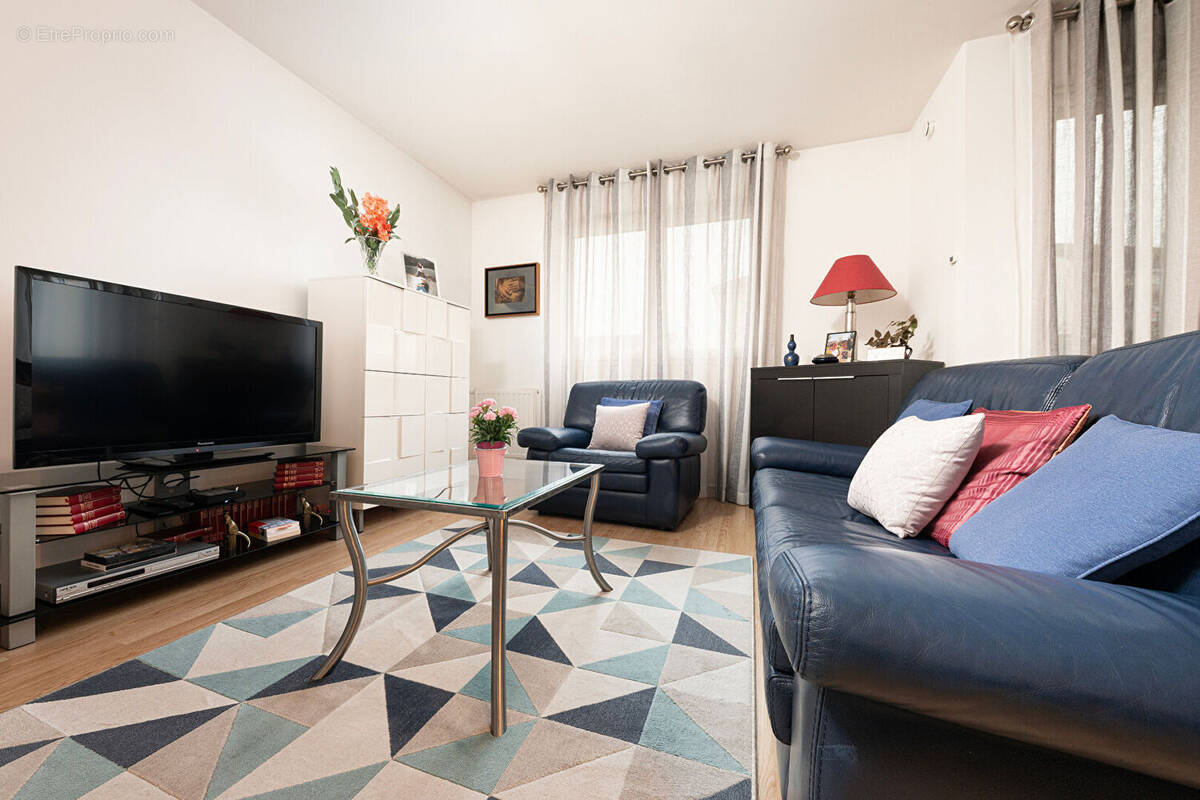 Appartement à VAIRES-SUR-MARNE