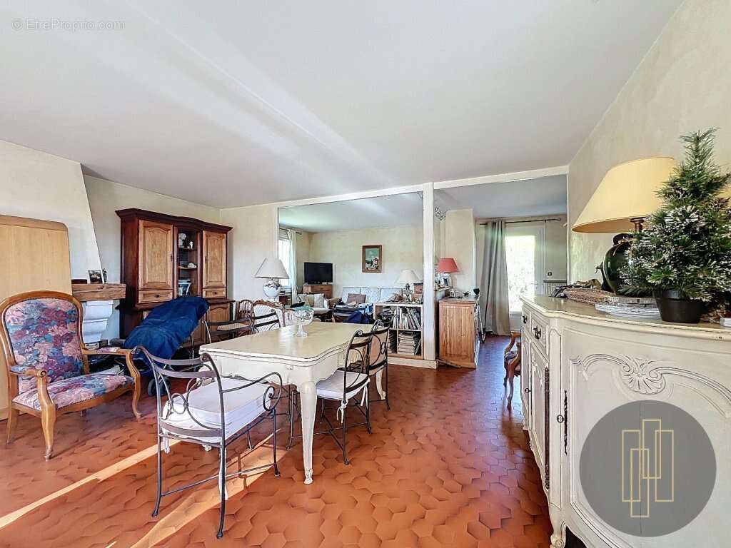 Saint jean des vignes villa plein pied belle vue - photo 7