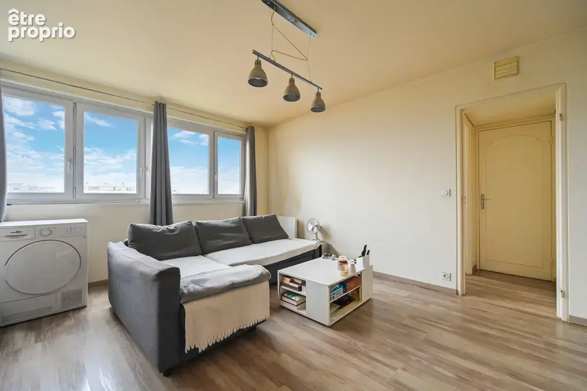 Appartement 2 pièces 43 m² à vendre à Charenton-Le-Pont (94220) - photo 7