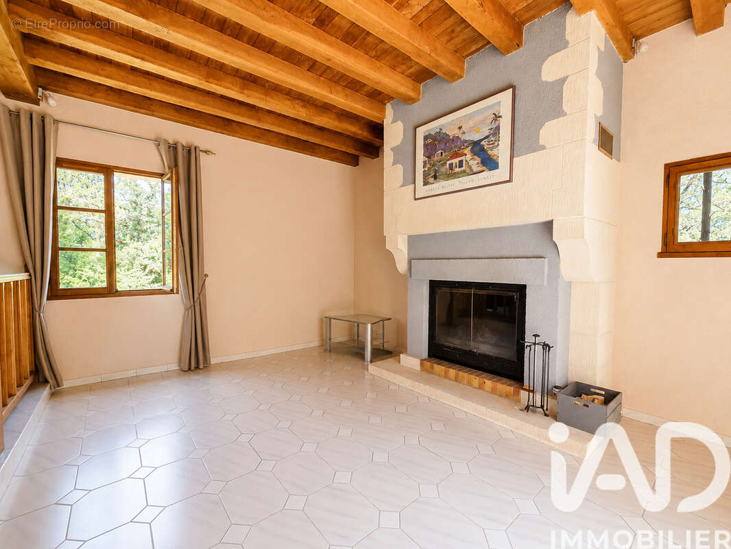 Maison 130 m² à Flaujac-Poujols  - photo 4