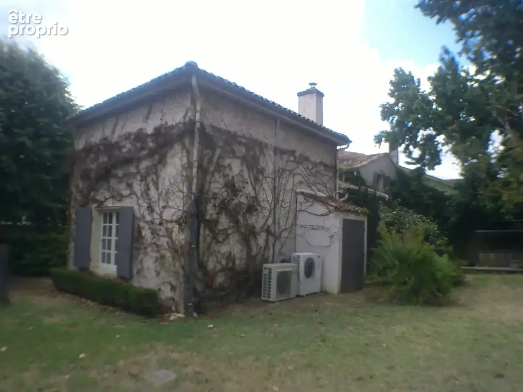 COGNAC - A Vendre Maison de Caractère SAINT BRICE - photo 17
