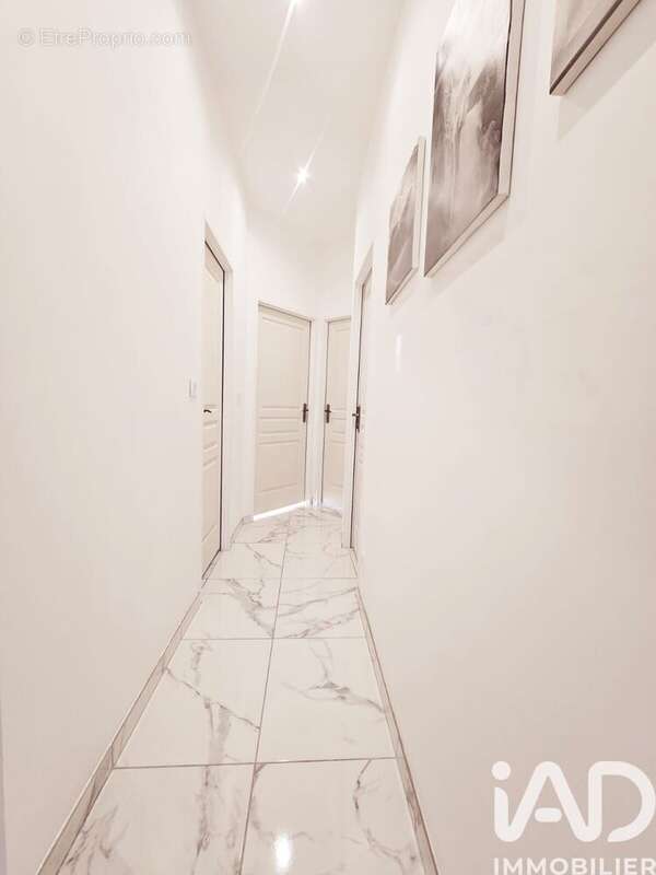 Maison 80 m² à Rivarennes  - photo 7