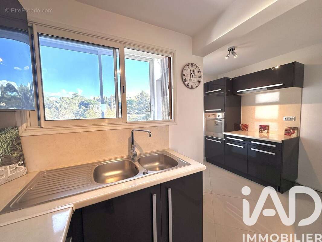 Photo 4 - Appartement à SAINT-RAPHAEL