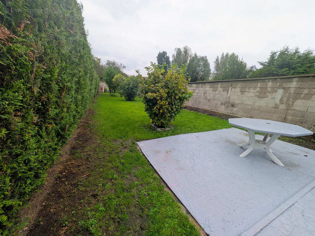 Maison à MONTATAIRE