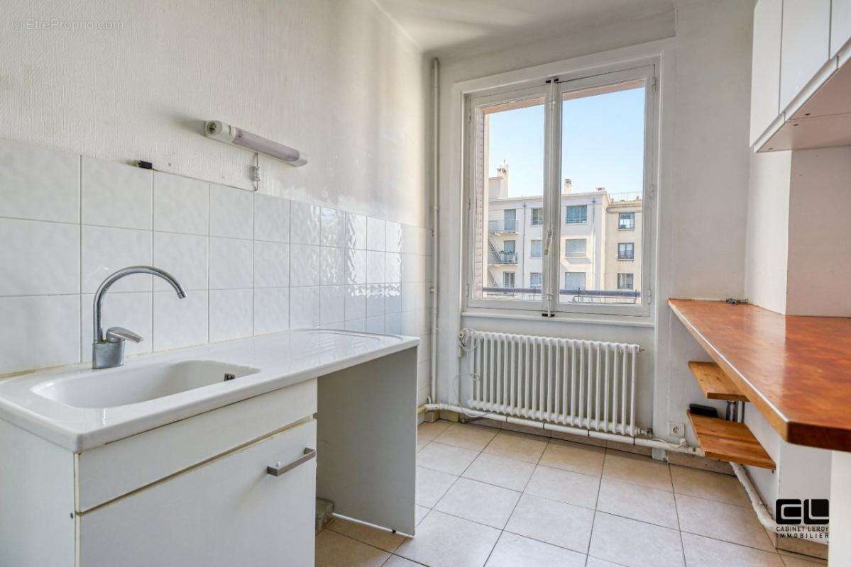 Appartement à LYON-6E