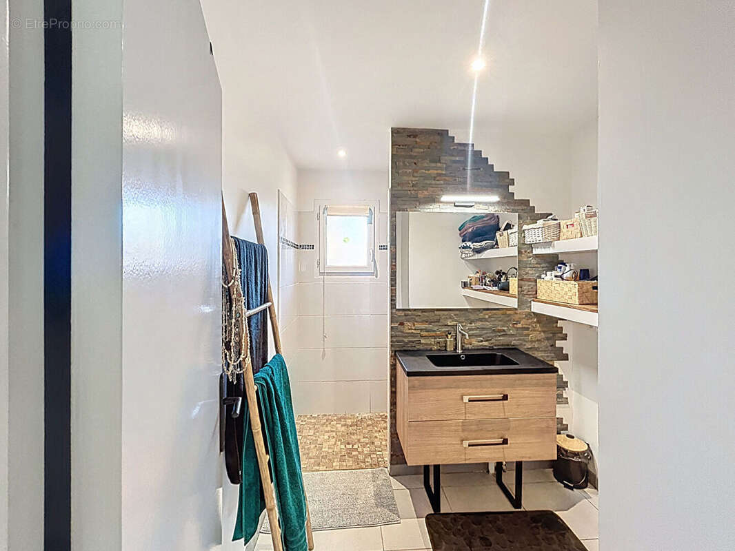 Maison à SAINT-LOUBES