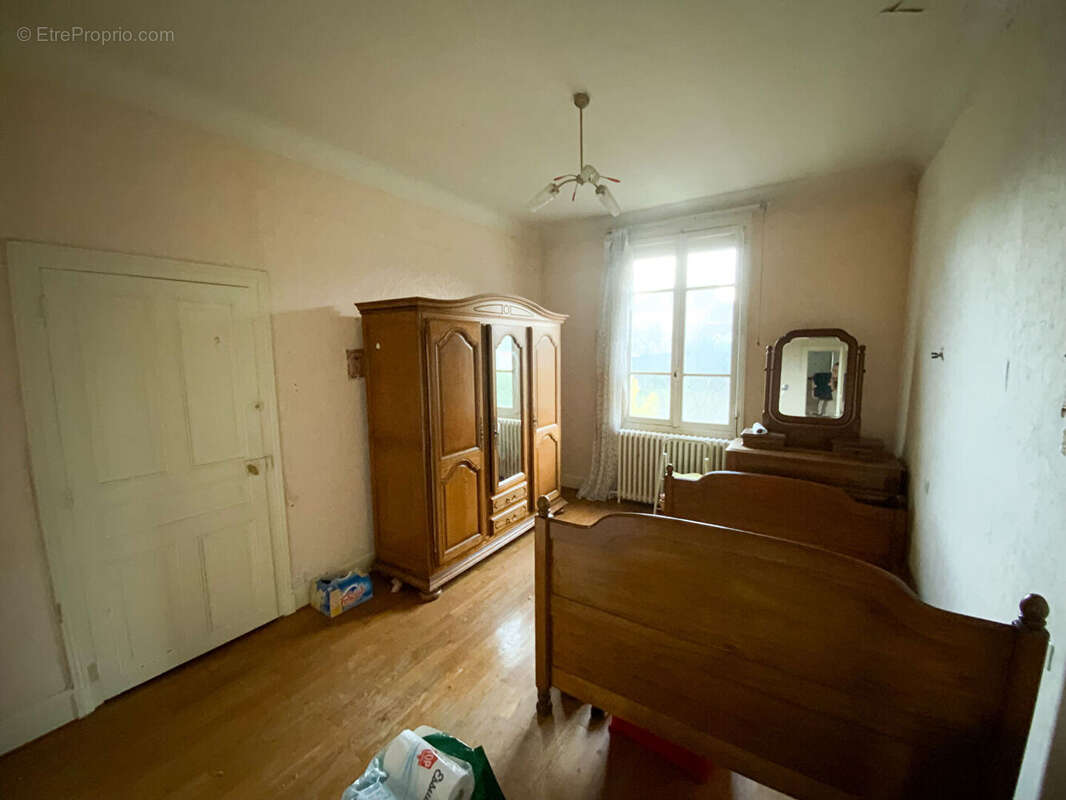 Maison à LE CREUSOT