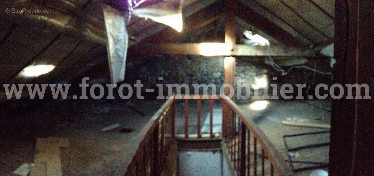 Maison à LE CHEYLARD