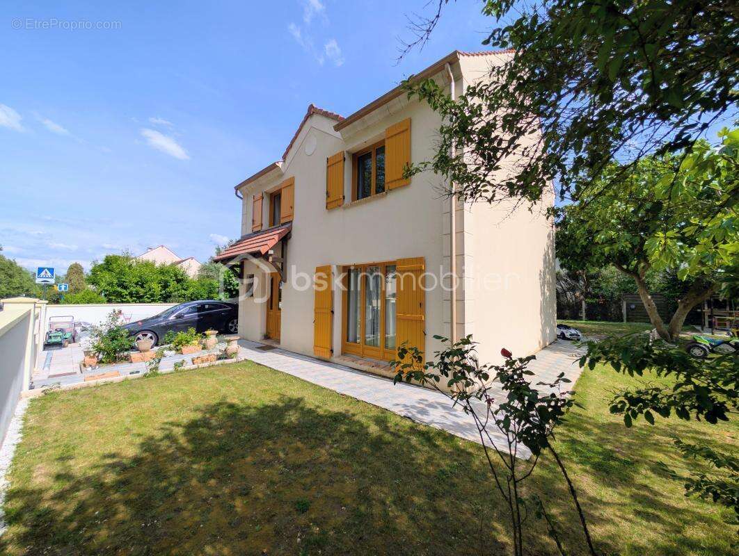 Maison à COLLEGIEN