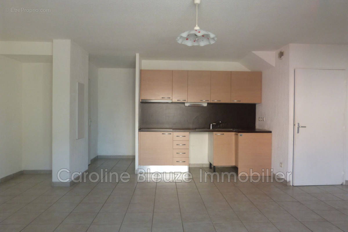 Maison à LEZIGNAN-CORBIERES