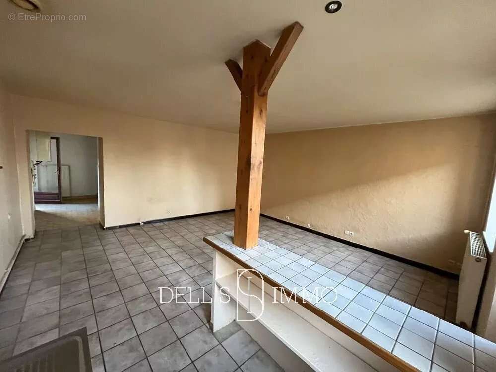 Appartement à MONTMERLE-SUR-SAONE