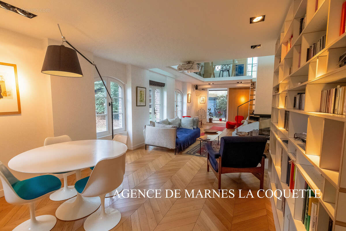 Maison à VAUCRESSON