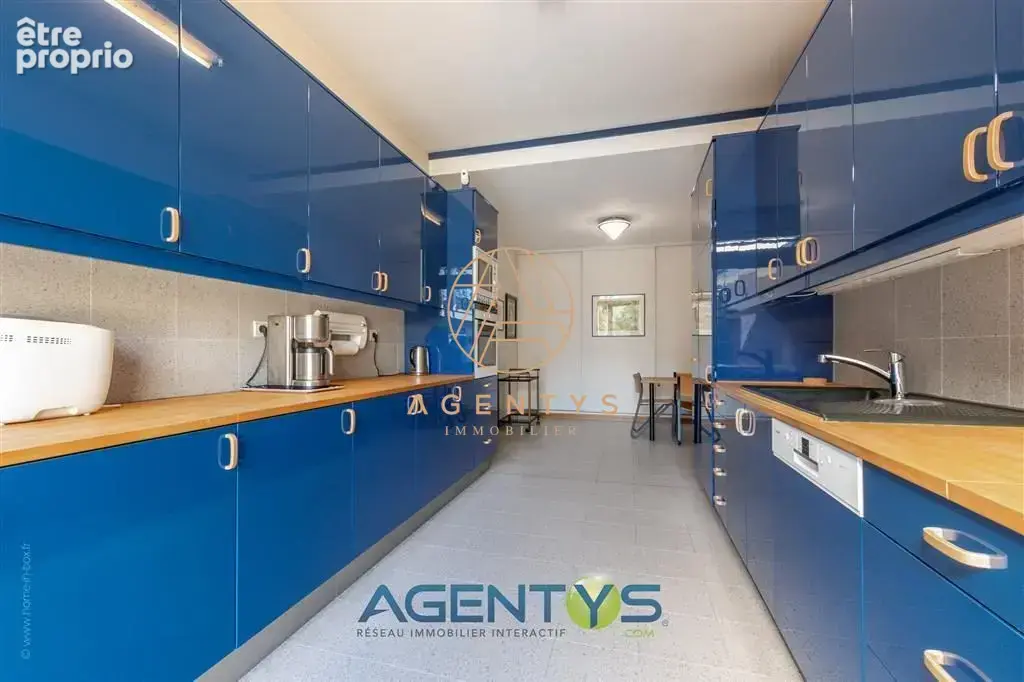 Maison 10 pièces 205 m² à vendre à Saint-Maur-Des-Fosses (94210) - photo 4