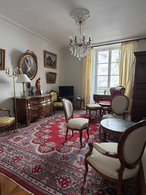Appartement à VERSAILLES
