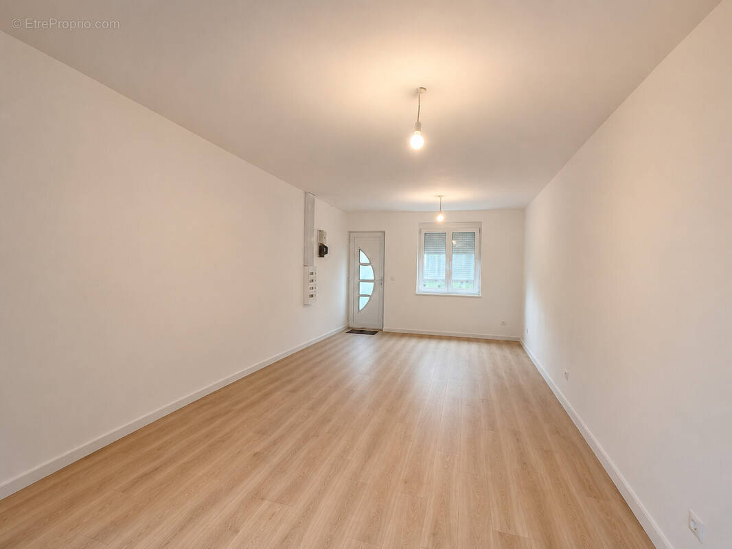 Maison à FACHES-THUMESNIL
